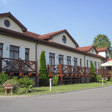 Red Deer Hotel 브레즈노 외부 사진