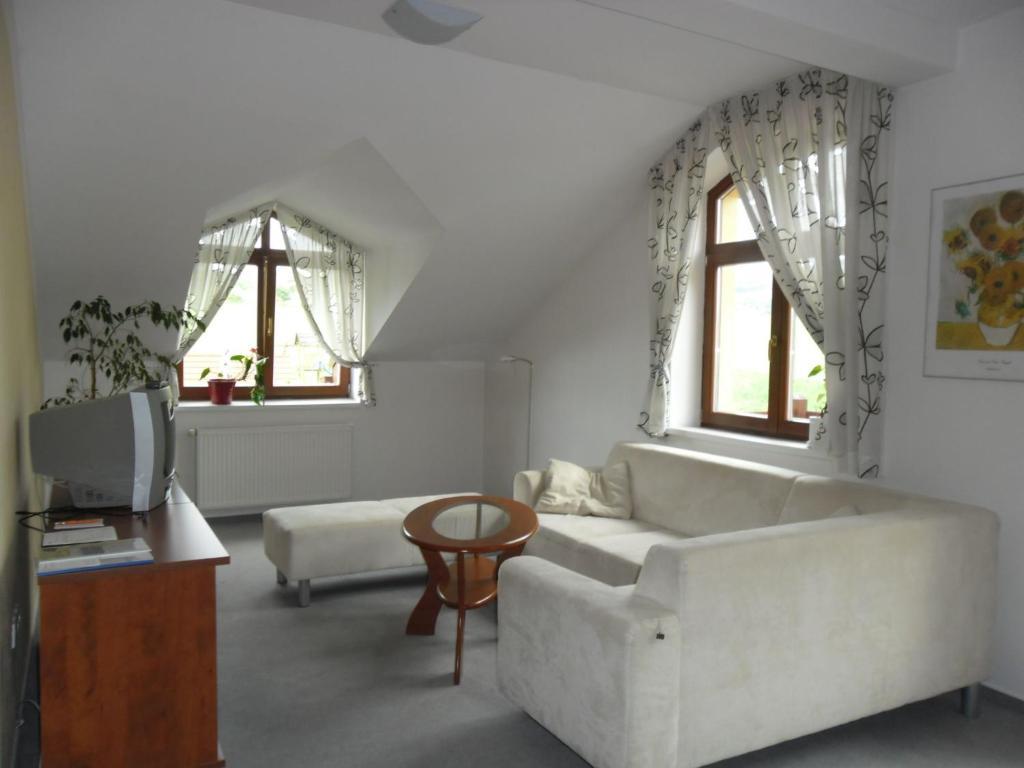 Red Deer Hotel 브레즈노 객실 사진